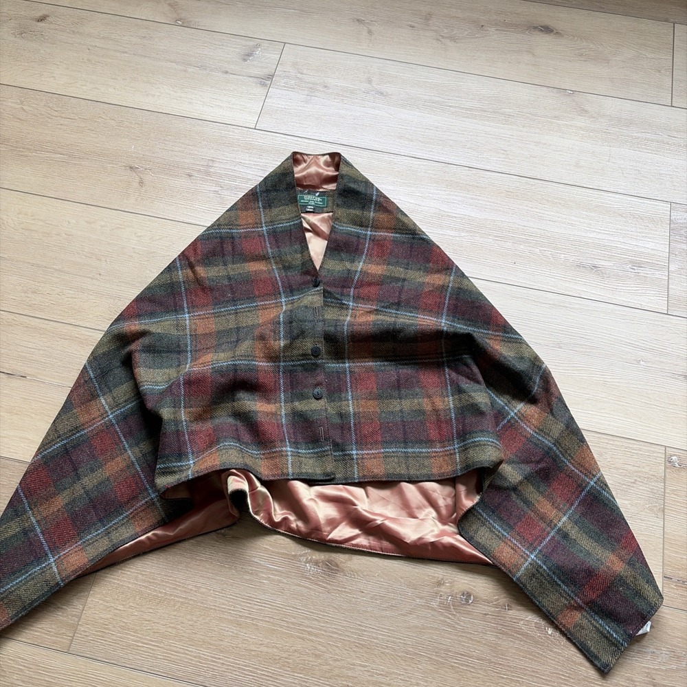 Mucros Weavers Irish Wool Tweed Poncho Plaid One Size Walking Coat Made Ireland